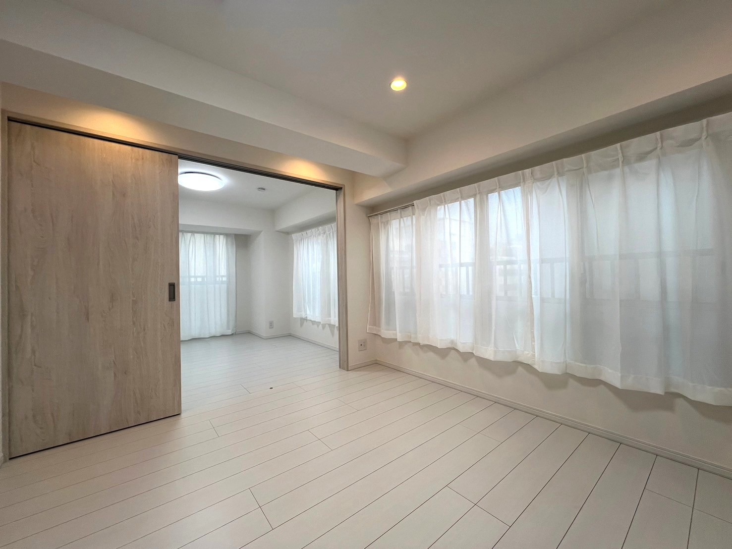 ライオンズマンション三田 1003号室の写真2