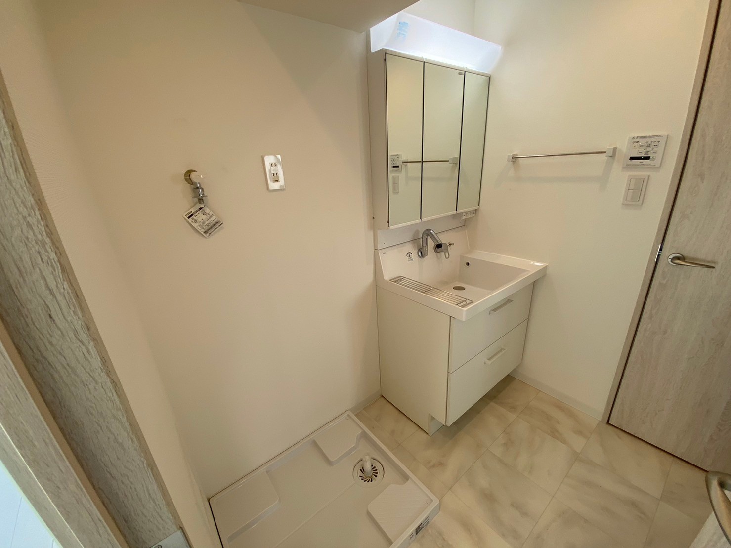 ライオンズマンション三田 1003号室の写真7