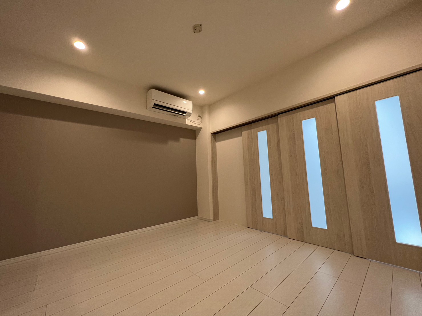 ストークメイジュ 402号室の写真4