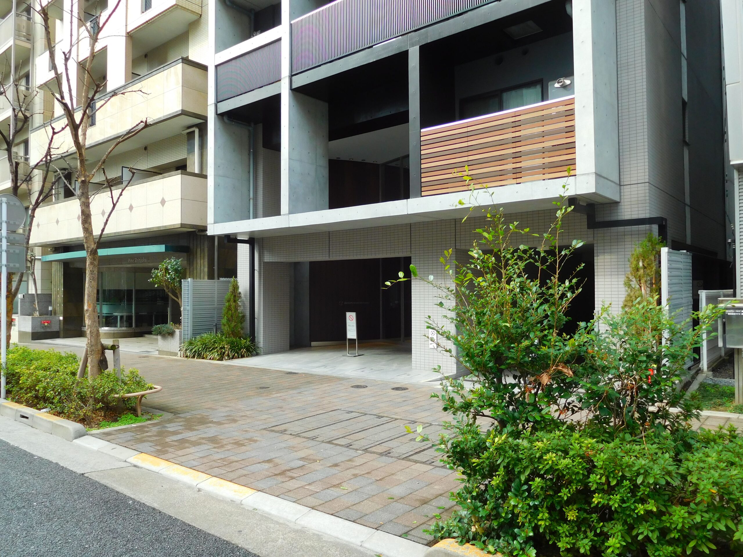 ＺＯＯＭ西新宿の写真4