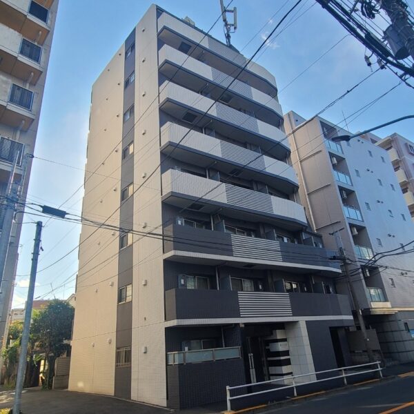 ＲＥＡＬＩＺＥ新宿