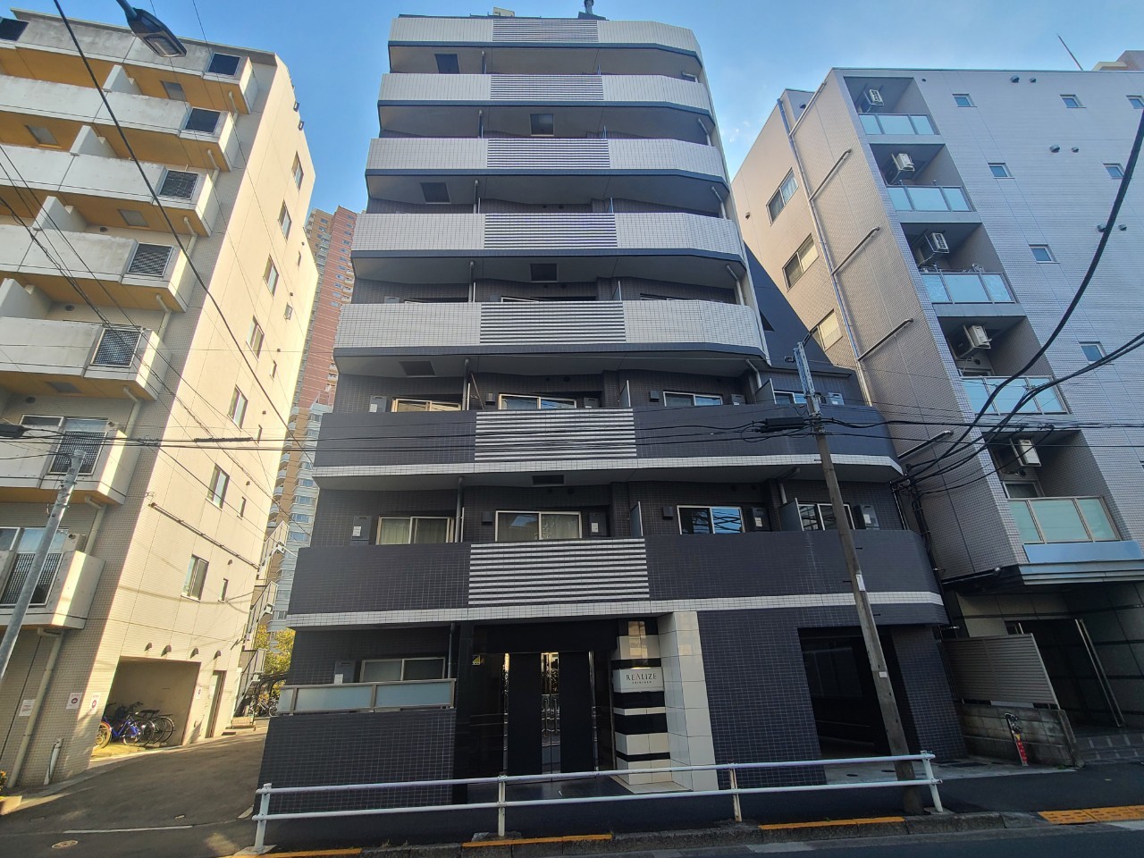 ＲＥＡＬＩＺＥ新宿の写真2